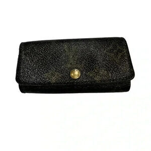 Authentic Louis Vuitton key Monogram 4– key holder